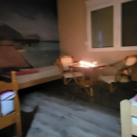 Day Off דירה אלכסינץ